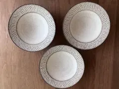 小鹿焼 皿 2枚セット 放射線状模様 直径約27cm　新品未使用　和皿 小鹿田焼 皿 2枚セット 放射線状模様 直径約27cm 新品未使用 和皿