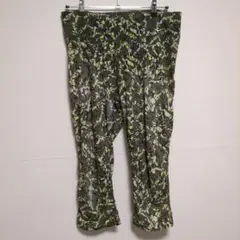 Item thumbnail for item 6cd0a9b0-dfc8-4350-a0e8-58b7878f9e57