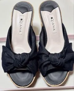 【ほぼ新品】DIANA ブラック ウェッジソールサンダル M