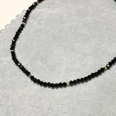ブラックゴールドカラー多面カットビーズシンプルネックレス黒