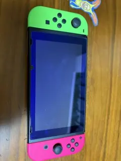 Nintendo Switch 本体 ネオンカラー キャリングケース付 - メルカリ