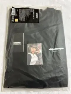 le sserafim tシャツ