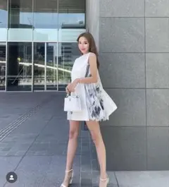 sheller デコルテレースドッキングワンピース シェリエ 白 美品 sheller デコルテレースドッキングワンピース シェリエ 白 美品