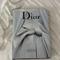 2025年最新】dior 洋書の人気アイテム - メルカリ