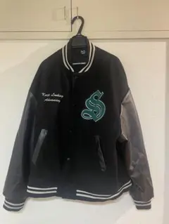 ILLIS スタジャン ブラック