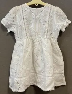 新品 ワンピース キッズ 女の子BeBe 100cm 未使用タグ付き