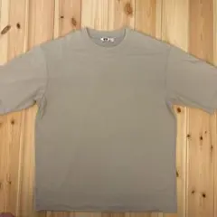 UNIQLO U XL ライトグレーTシャツ