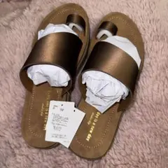 新品✨️スタジオクリップ軽らくトングサンダルのサムネイル