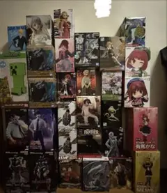 【未開封】混合 美男子 美少女 プライズ フィギュア まとめ売り 他30点のサムネイル