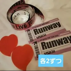 Aぇ!group Runway 落下物 銀テープのサムネイル