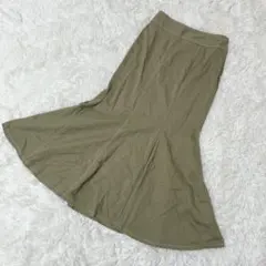 【c3334】GU マーメイドロングスカート　フレア　カーキ