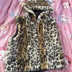 SPINNSギャル！ヒョウ柄フード付きベスト