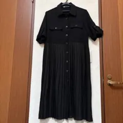 新品　ZARA プリーツ　黒ワンピース　冠婚葬祭　ブラックフォーマル　にも