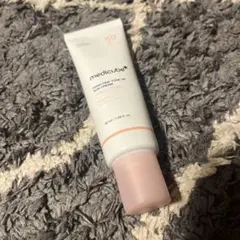 medicube PDRN Pink ToneUp Sun Cream 50mlのサムネイル