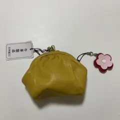 新品未使用★イエロー 牛革 コインケース 花チャーム付き　がま口