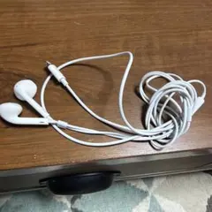 iPhone純正　イヤフォン