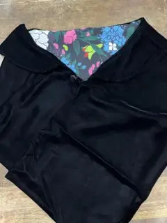 襟付き黒の花柄裏地ショール