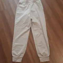 最終値下げ　新品　ユニクロ　ウルトラストレッチ　エアリズム　ジョガーパンツ　S