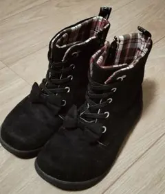 ミッキー デザイン リボン付きブーツ