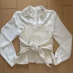 綺麗めホワイト長袖シャツのサムネイル