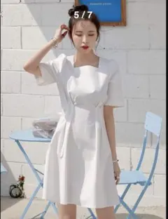 sheinホワイトワンピースSサイズ未使用