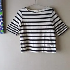KUMIKYOKU 半袖Tシャツ フレア袖　2のサムネイル