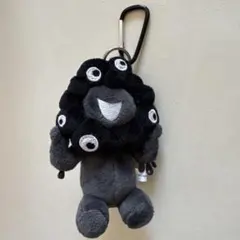黒ミャクミャク　ぬいぐるみマスコット カラビナ付き 黒