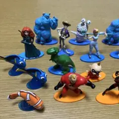 ディズニーキャラクター フィギュアセット
