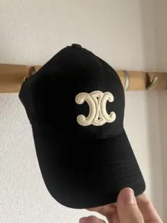 美品✨CELINE トリオンフ ベースボールキャップ ブラック M - メルカリ