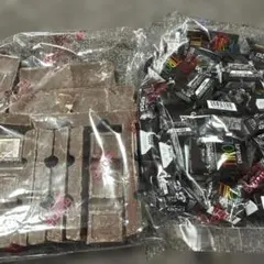 チロルチョコ　アウトレット　2袋セット