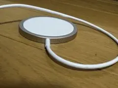 Apple MagSafe USB-C ワイヤレス充電器