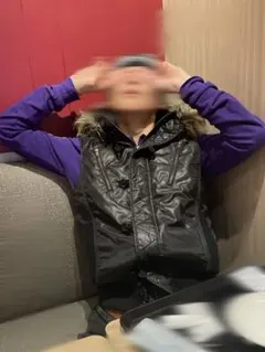 ダウンベストファー付き