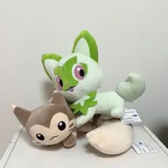 オオタチとニャオハのぬいぐるみ