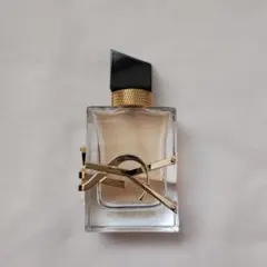 Yves Saint Laurent 香水 30mL リブレ オーデトワレ