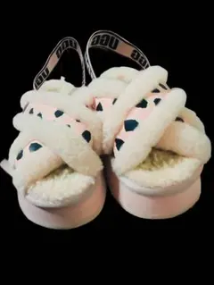 O*O様 UGG 厚底ファーサンダル ピンク 牛柄 美品