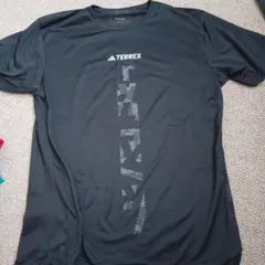 adidas TERREX ブラック Tシャツ