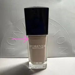 Dior FOREVER SKIN GLOW 0CR リキッドファンデーション