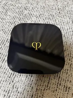 クレ・ド・ポーボーテ タンクッションエクラ ルミヌ ピンクオークル00