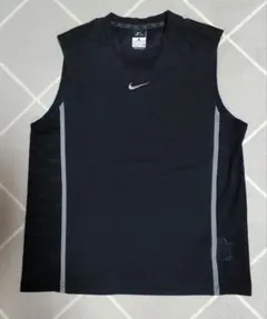 美品　NIKE ノースリーブDRI-FIT メッシュ 黒