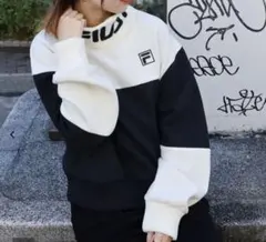 【M】FILA 裏起毛トレーナー