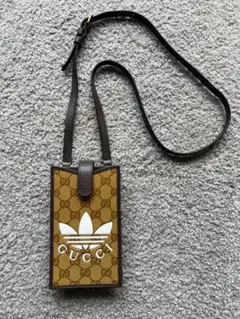 GUCCI adidas スマホショルダーバッグのサムネイル