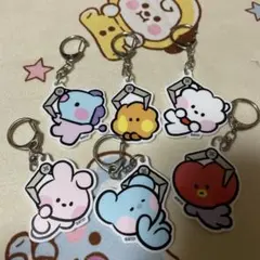 BT21 キーホルダー