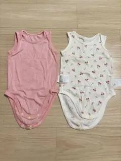 ⚪︎専用⚪︎ユニクロ　ベビー肌着 タンクトップ 2枚セット＋半袖肌着2枚セット