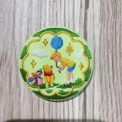 プーさん 刺繍缶バッジ