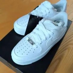新品 未使用 NIKE エアフォース1 レディース 22cm 2026年最新】エアフォース 22cmの人気アイテム - メルカリ