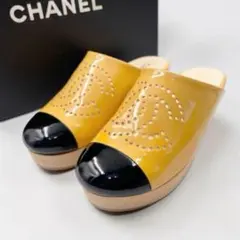 《未使用品》CHANEL シャネル ココマーク サボ エナメル バイカラー 35のサムネイル