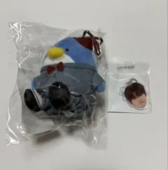 TREASURE はぴだんぶい タキシードサム ぬいぐるみ チャーム ジュンギュ