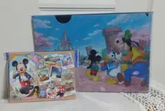 東京ディズニーリゾート　クリアフォルダー １０枚 ＆ メモ １０絵柄 セット