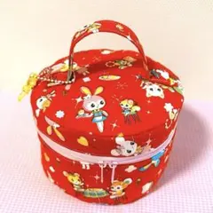 ハニーチューン　ハンドメイド　バニティコスメポーチ　赤