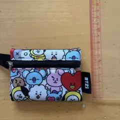 BT21 キャラクターポーチ 約10cm x 7cm